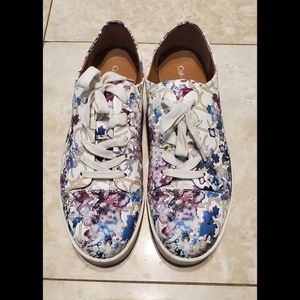 Calvin Klein shoes size 8